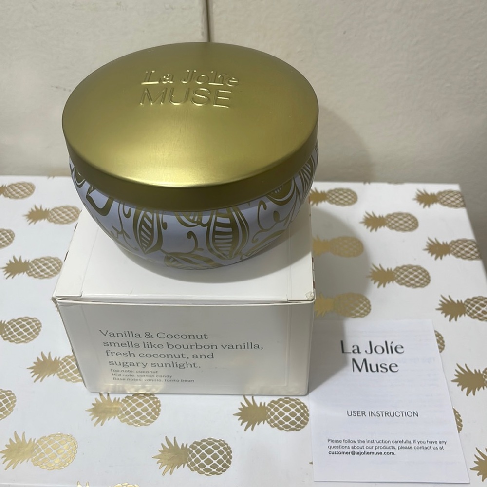 LA JOLIE MUSE VANILLA & COCONUT CANDLE